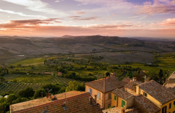 Montepulciano - Cortona (there and back by shuttle)